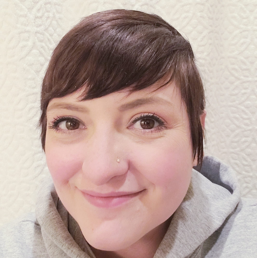 Meet your Posher, Ali